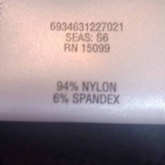 Bongo Black Mesh/Print Top - Picture 8 of 9